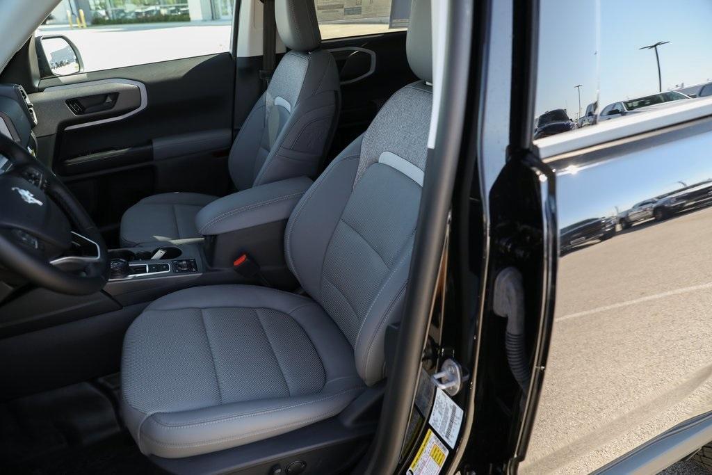 new 2025 Ford Bronco Sport car, priced at $39,057