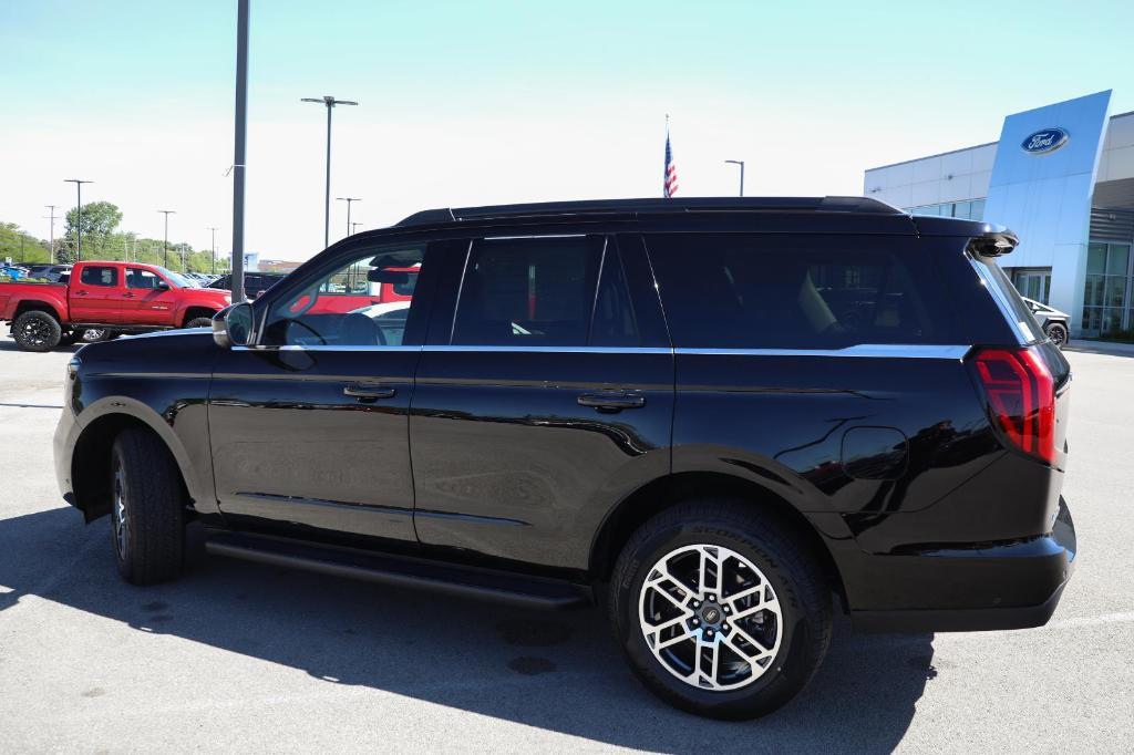 used 2025 Ford Expedition car, priced at $59,855