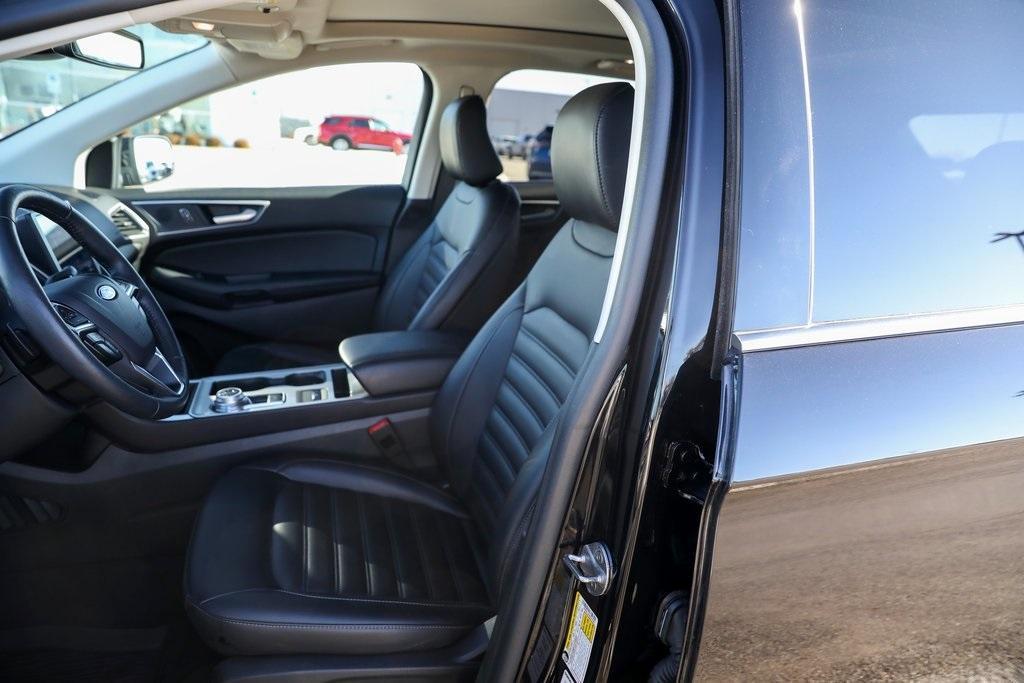 used 2024 Ford Edge car, priced at $28,997