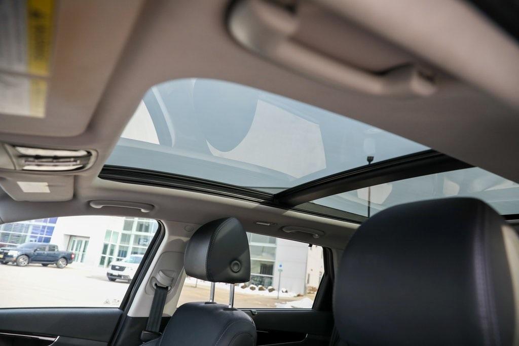 used 2019 Kia Sorento car, priced at $15,487