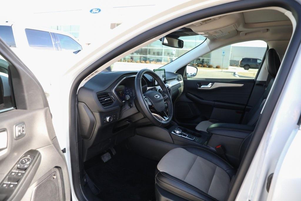 used 2022 Ford Escape car, priced at $24,978