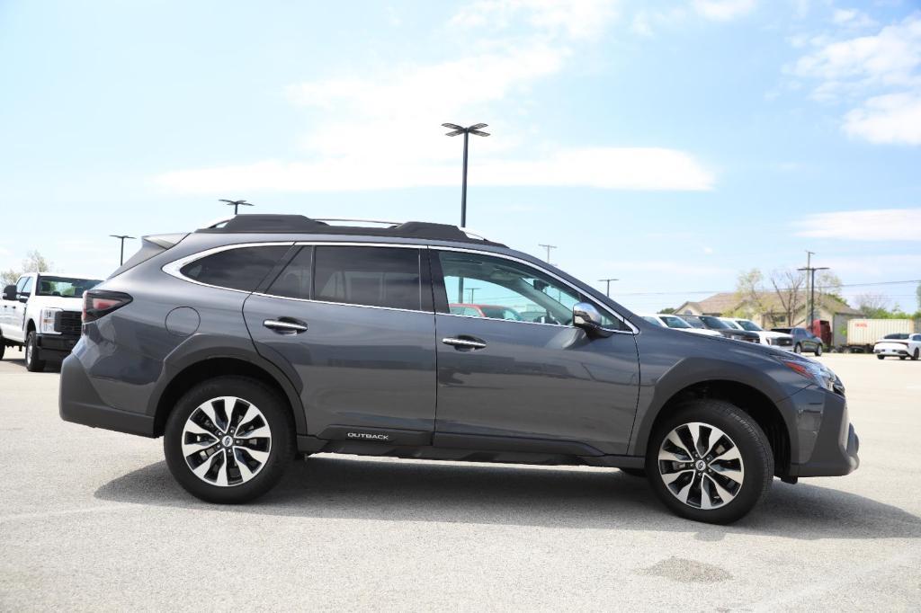 used 2023 Subaru Outback car, priced at $30,955