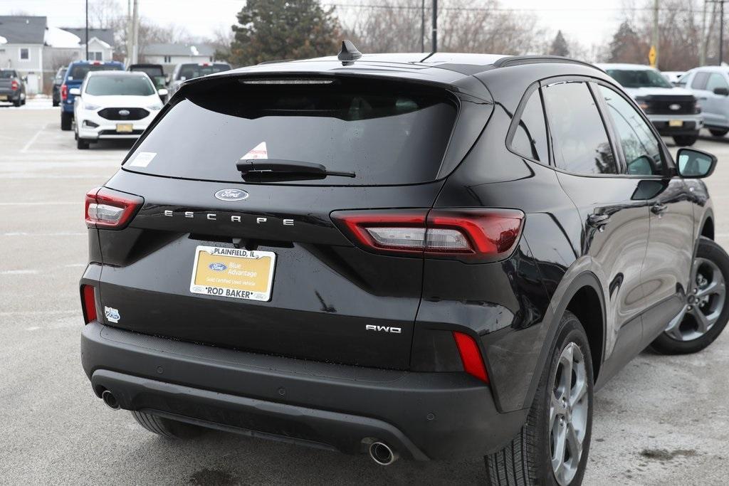 used 2025 Ford Escape car, priced at $28,977