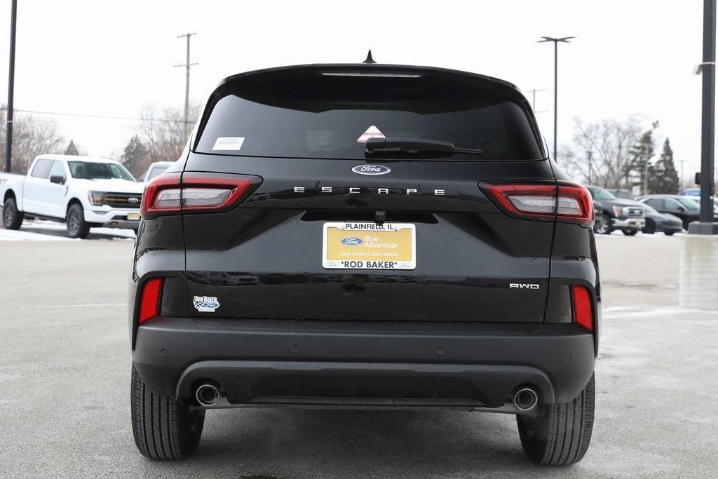 used 2025 Ford Escape car, priced at $28,977
