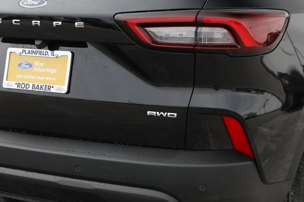 used 2025 Ford Escape car, priced at $28,977