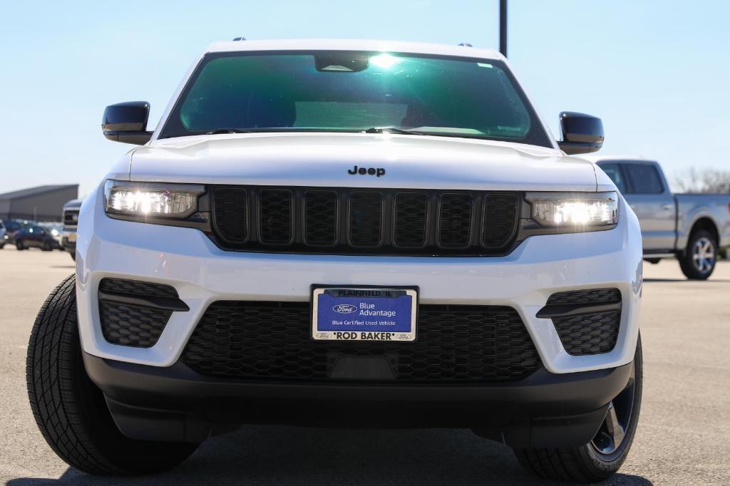 used 2022 Jeep Grand Cherokee car, priced at $25,955