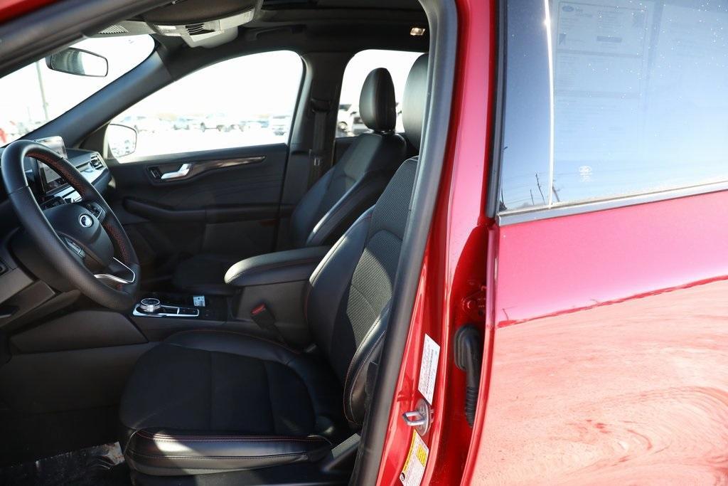 used 2023 Ford Escape car, priced at $24,877