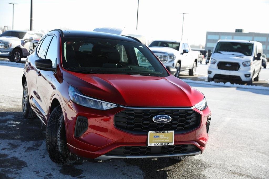 used 2023 Ford Escape car, priced at $24,877