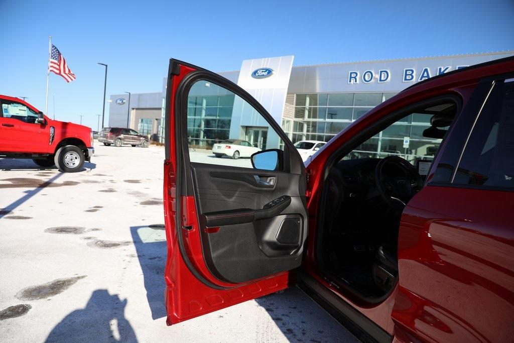 used 2023 Ford Escape car, priced at $24,877