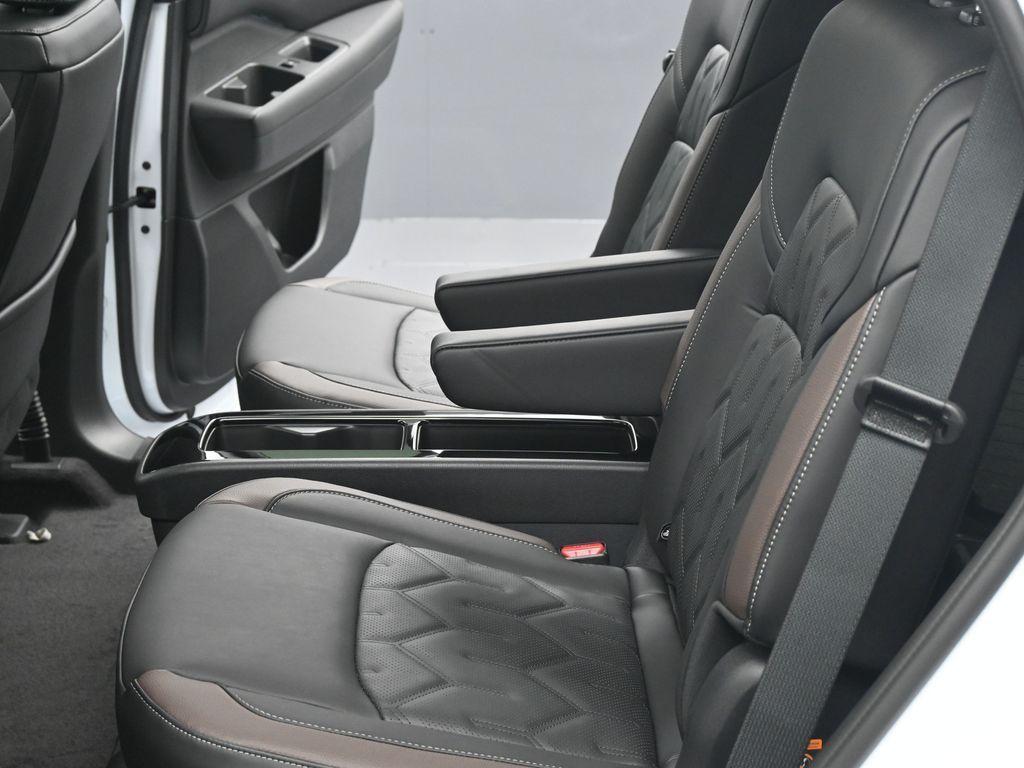 new 2026 Nissan Pathfinder car, priced at $50,056