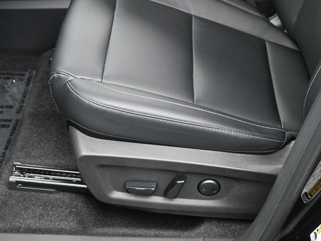 used 2025 Nissan Murano car, priced at $35,000