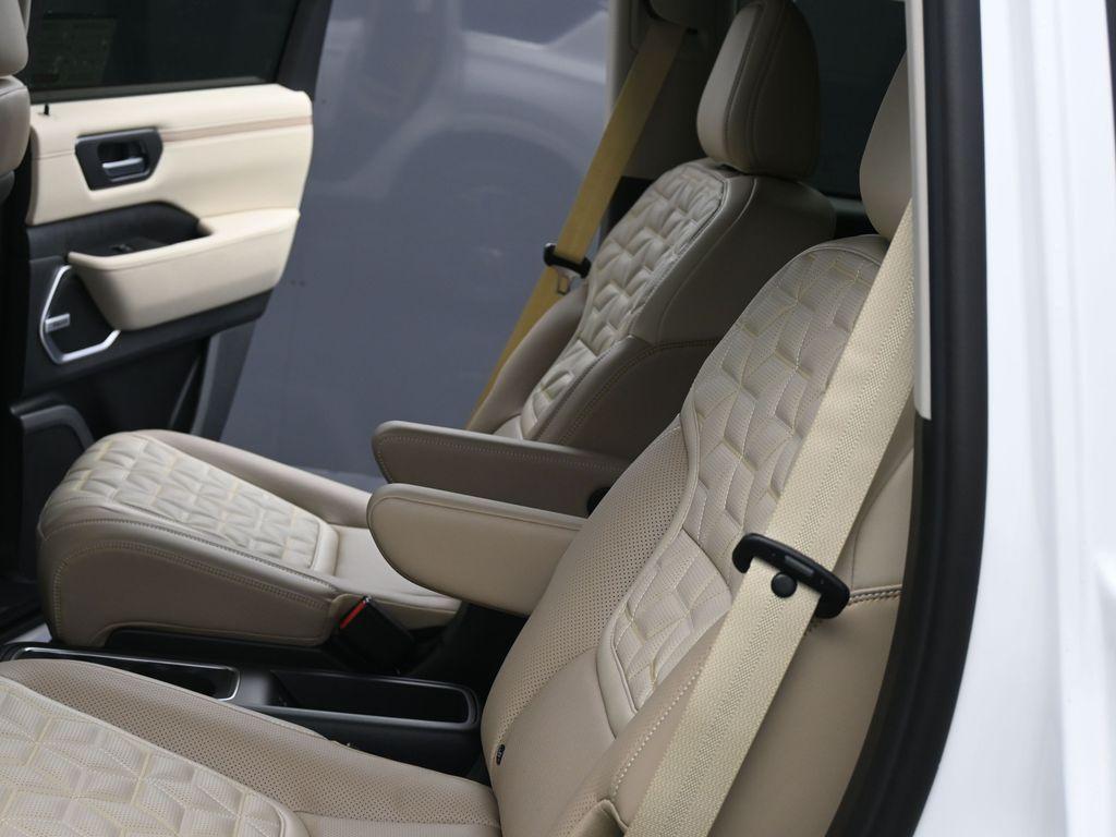 new 2026 Nissan Armada car, priced at $75,001