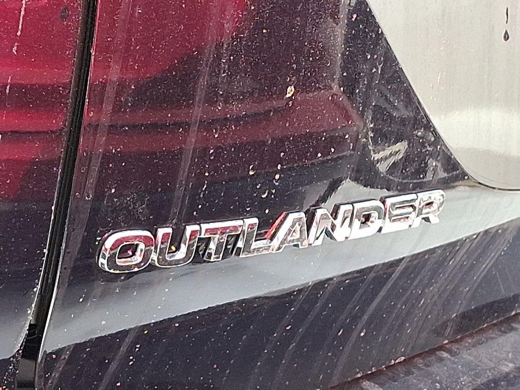 new 2026 Mitsubishi Outlander car, priced at $36,525