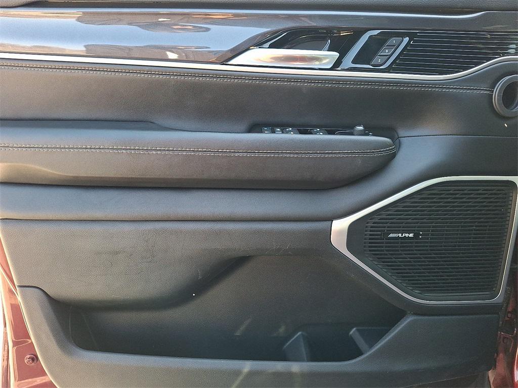 used 2022 Jeep Wagoneer car, priced at $36,159