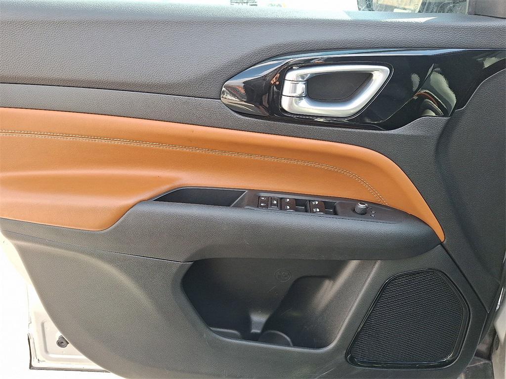 used 2024 Jeep Compass car, priced at $22,013