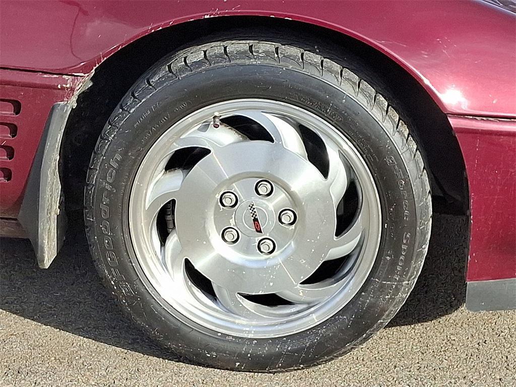 used 1993 Chevrolet Corvette car, priced at $9,400