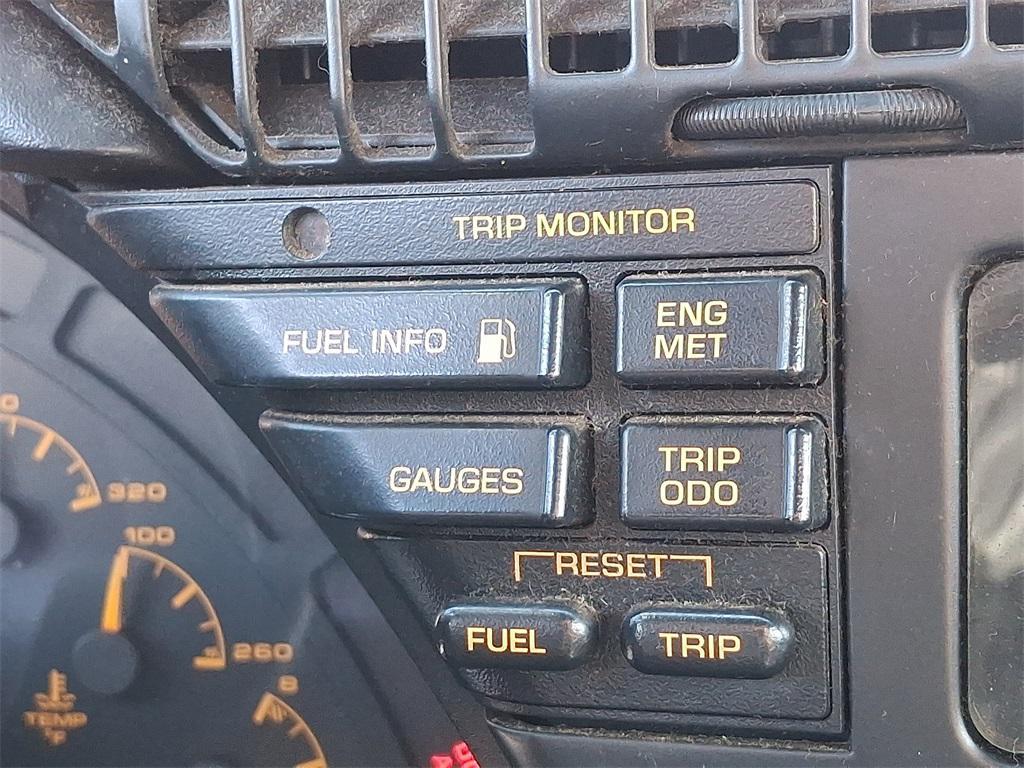 used 1993 Chevrolet Corvette car, priced at $9,400