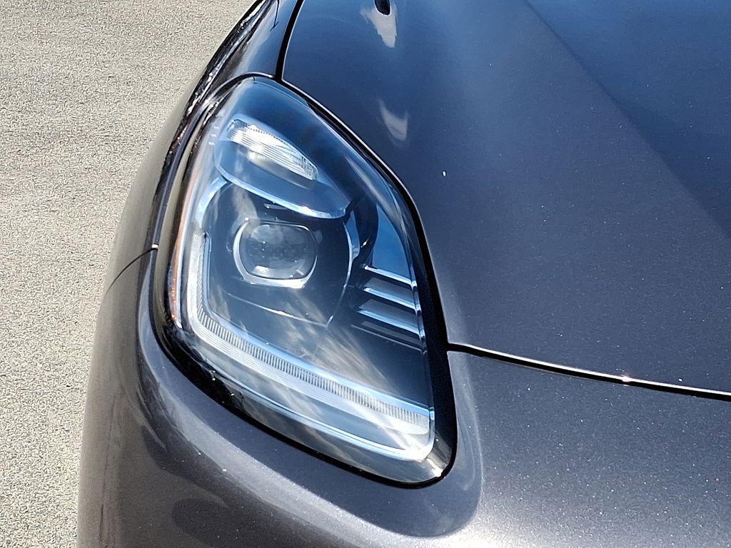 used 2024 Maserati Grecale car, priced at $25,000