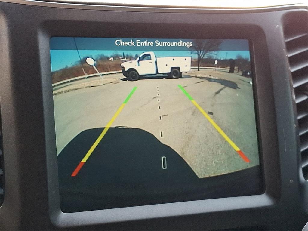 used 2019 Jeep Cherokee car, priced at $17,795