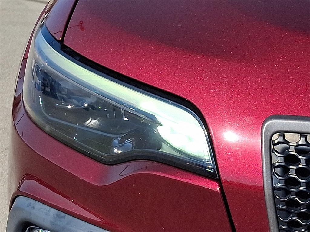 used 2019 Jeep Cherokee car, priced at $17,795