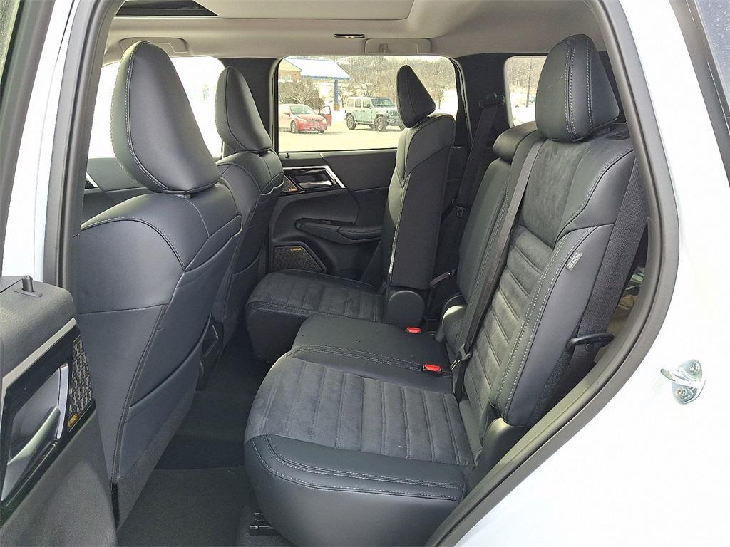 new 2026 Mitsubishi Outlander car, priced at $38,680