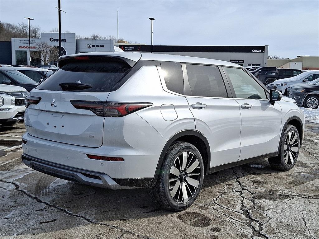 new 2026 Mitsubishi Outlander car, priced at $38,680