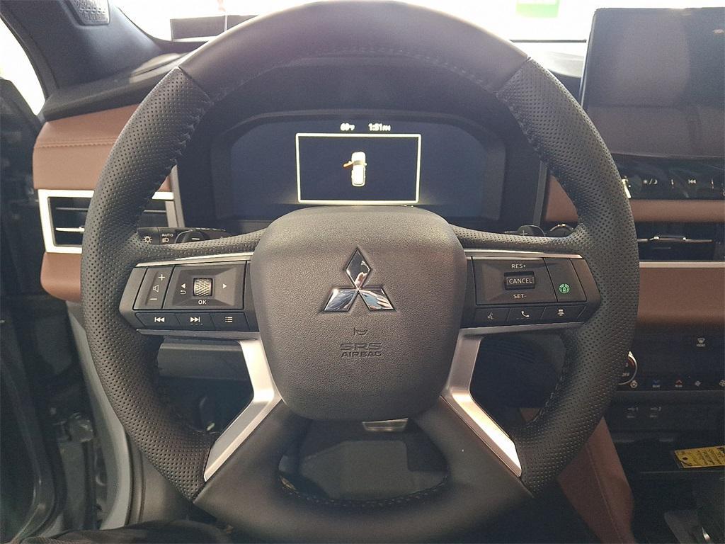 new 2026 Mitsubishi Outlander car, priced at $45,020