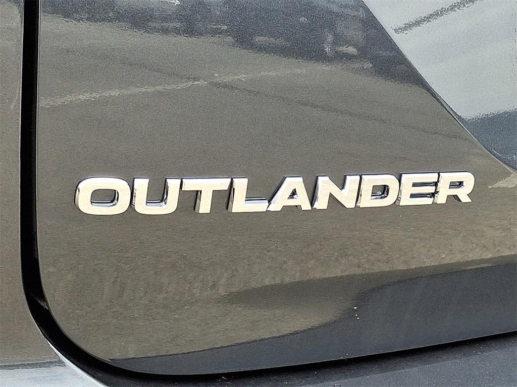 new 2025 Mitsubishi Outlander PHEV car, priced at $39,120