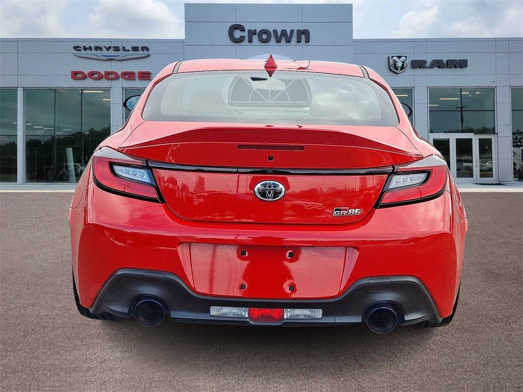 used 2024 Toyota GR86 car, priced at $30,210