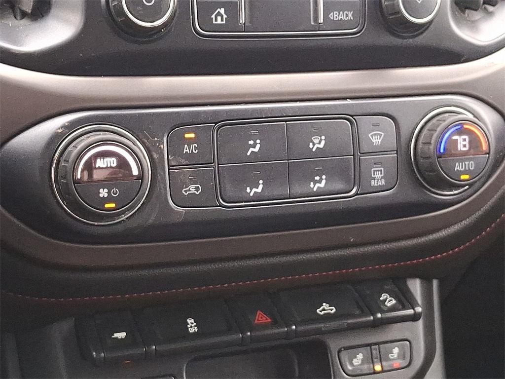 used 2020 GMC Canyon car, priced at $25,256