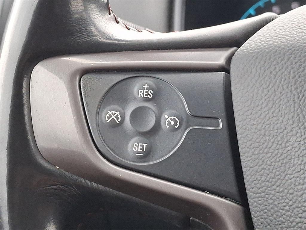 used 2020 GMC Canyon car, priced at $25,256