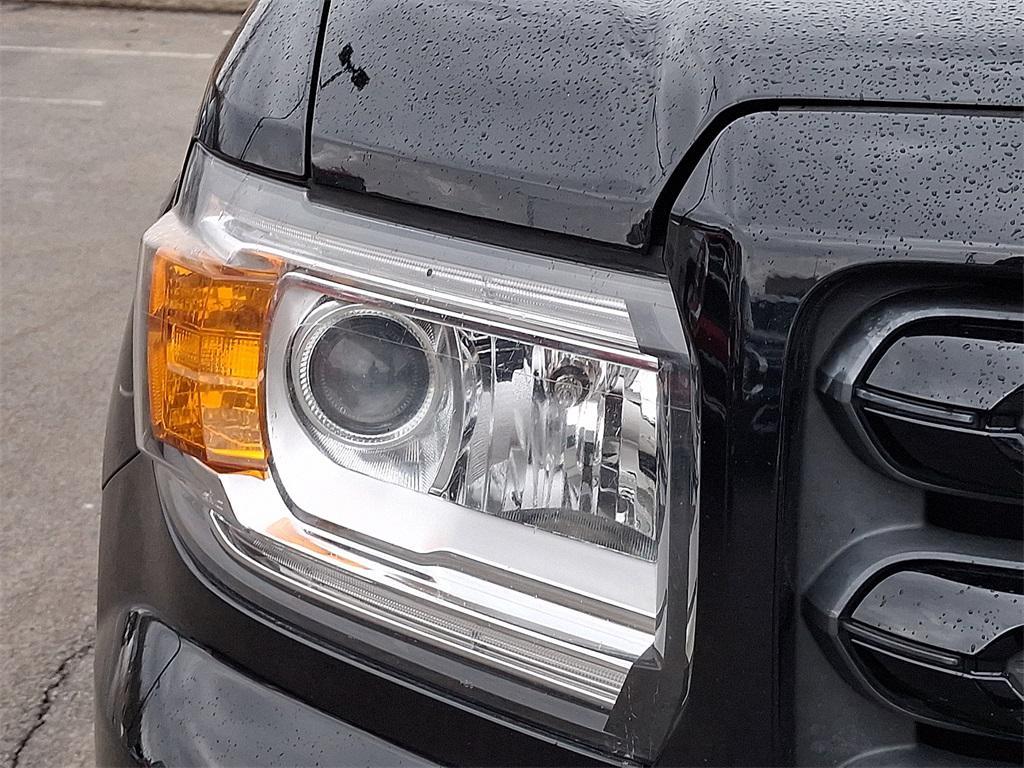 used 2020 GMC Canyon car, priced at $25,256