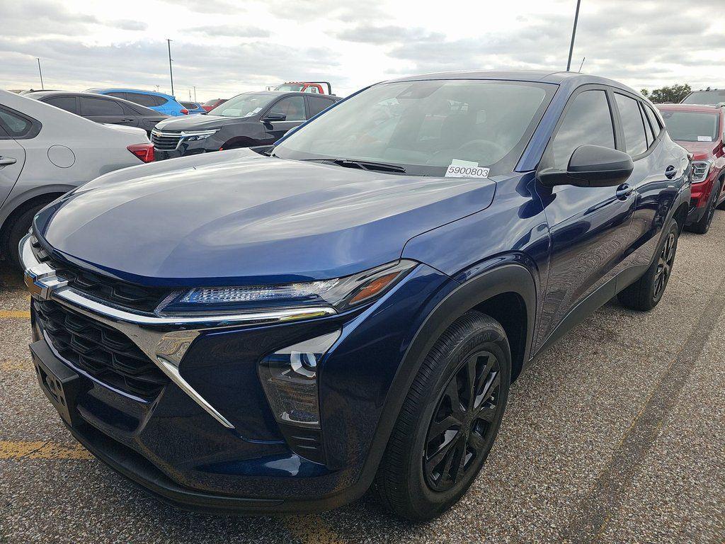 used 2024 Chevrolet Trax car, priced at $19,401