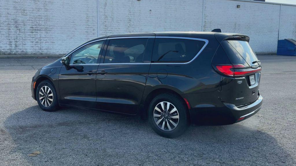 used 2023 Chrysler Pacifica Hybrid car, priced at $21,129