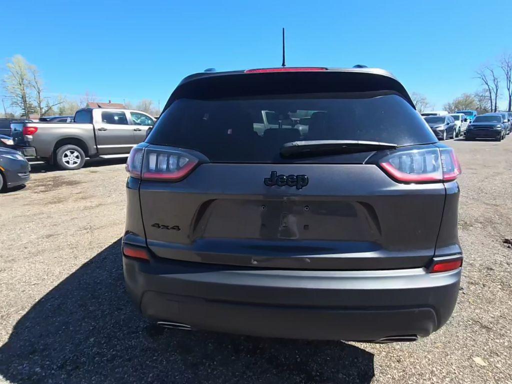 used 2022 Jeep Cherokee car, priced at $21,369