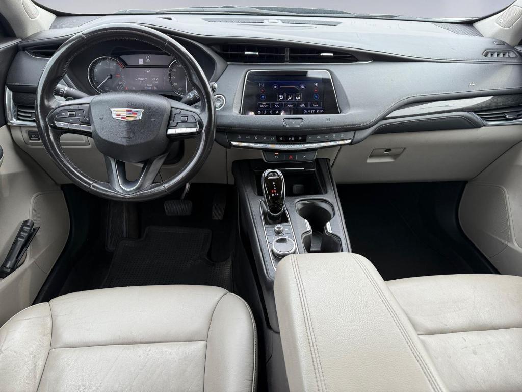 used 2020 Cadillac XT4 car, priced at $22,996