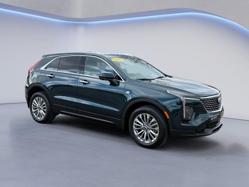 used 2025 Cadillac XT4 car, priced at $42,996