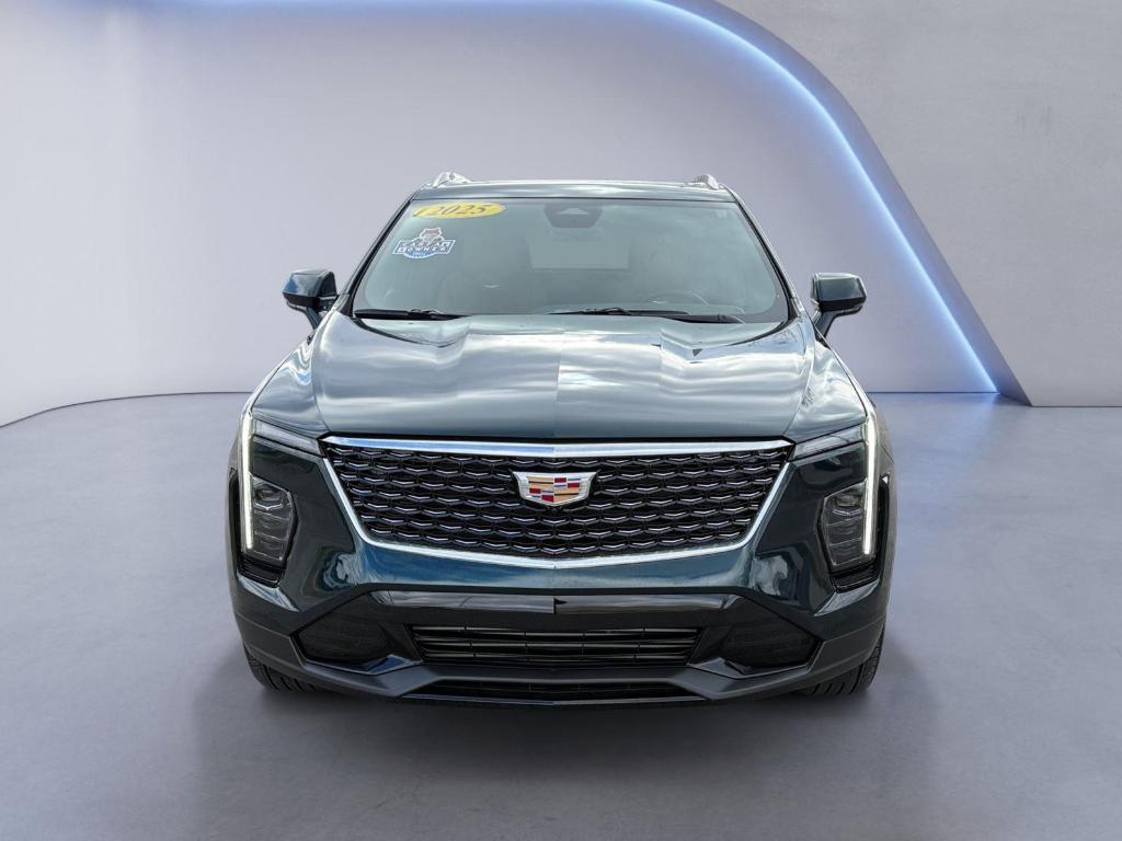 used 2025 Cadillac XT4 car, priced at $42,996