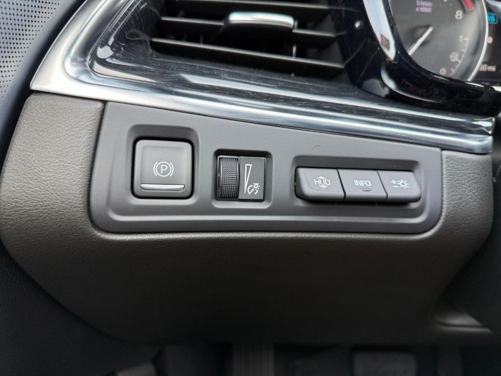 new 2026 Cadillac XT5 car, priced at $60,865