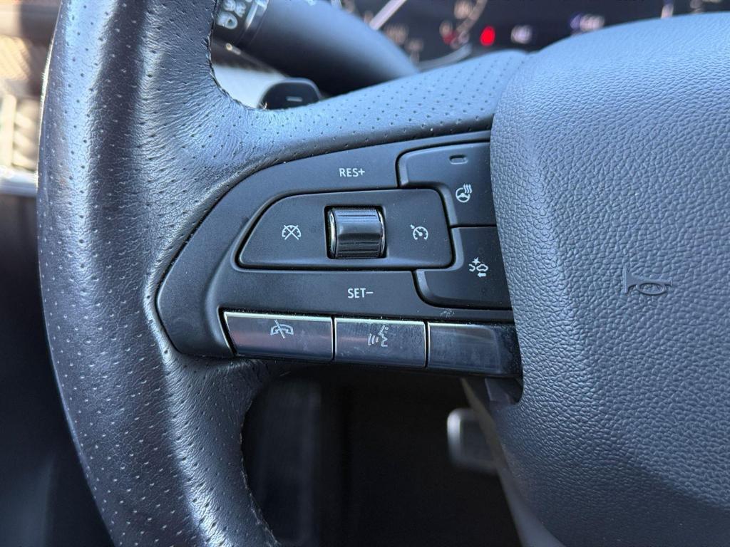 used 2023 Cadillac XT4 car, priced at $34,996