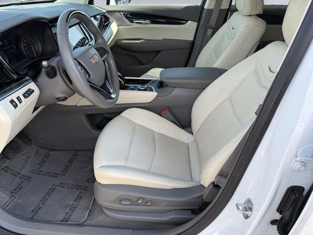 used 2024 Cadillac XT6 car, priced at $53,991