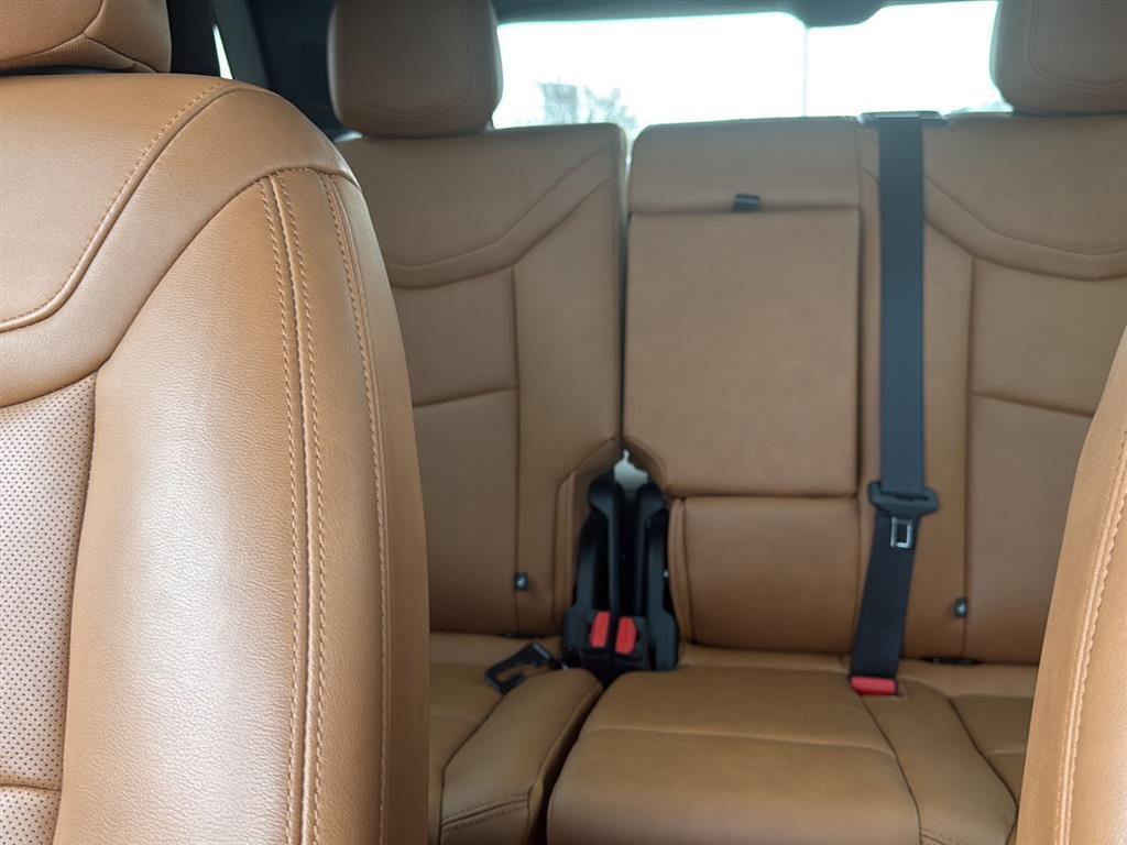 used 2023 Cadillac XT5 car, priced at $34,991