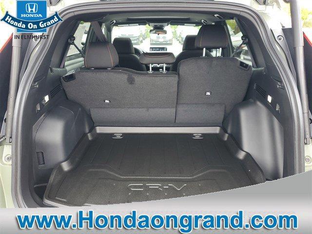new 2026 Honda CR-V Hybrid car, priced at $38,665