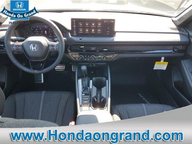 new 2026 Honda Accord Hybrid car