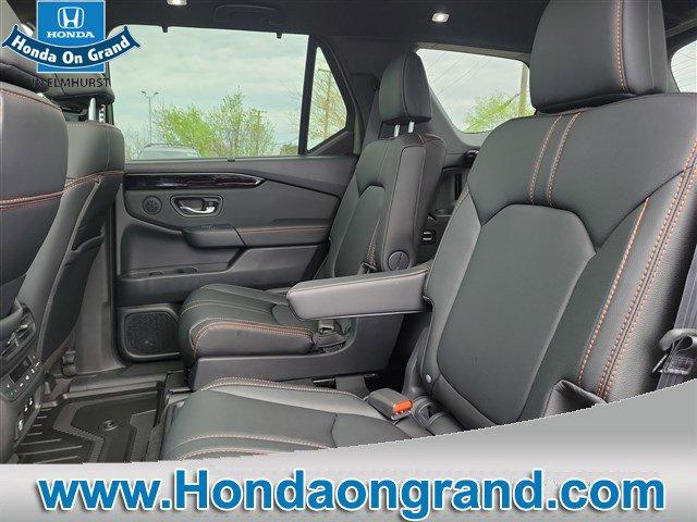 new 2026 Honda Pilot car, priced at $49,568