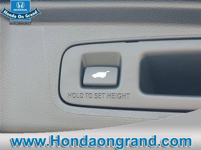 new 2026 Honda CR-V Hybrid car, priced at $39,584