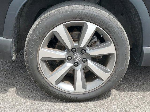 used 2024 Honda Pilot car, priced at $42,999