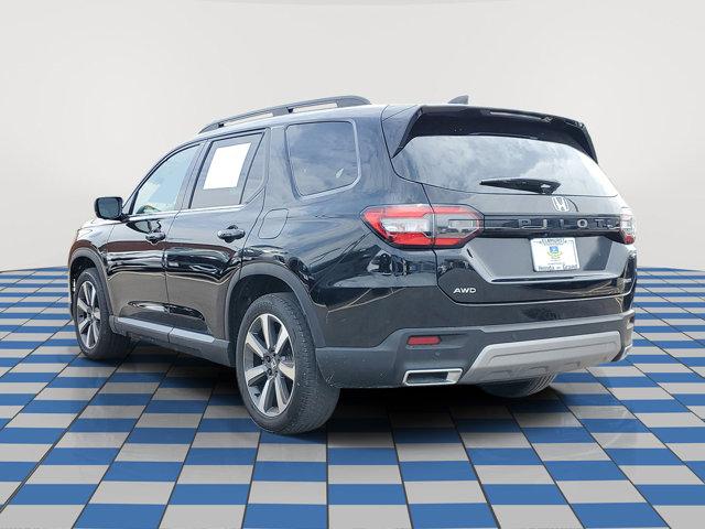 used 2024 Honda Pilot car, priced at $42,999