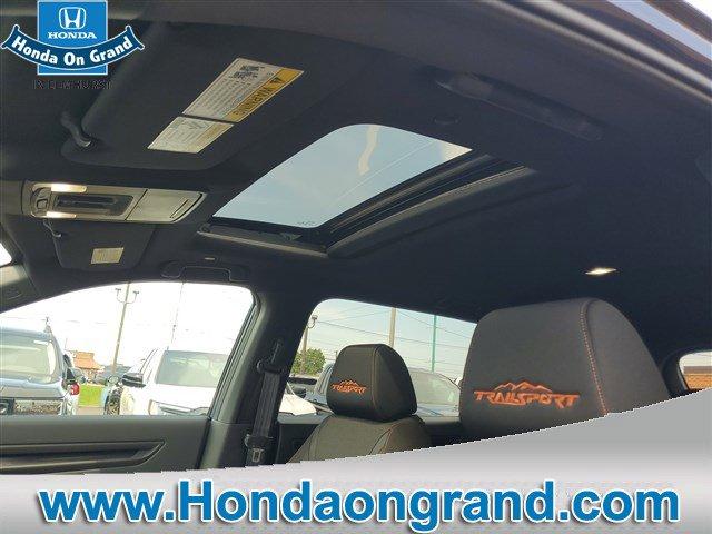 new 2026 Honda CR-V Hybrid car, priced at $38,178