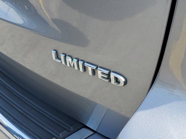 used 2015 Jeep Grand Cherokee car, priced at $13,999